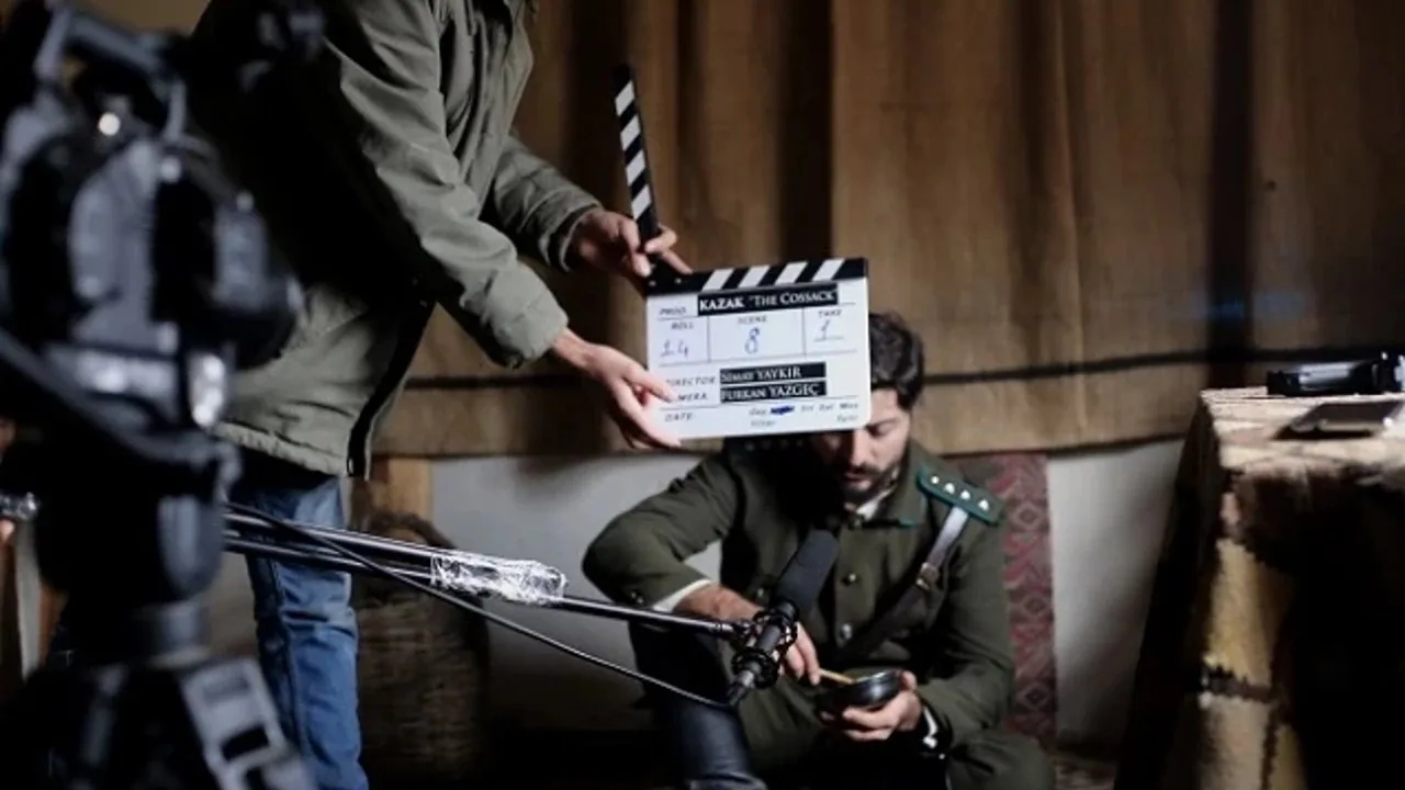 Kazak filminin setinde klaket